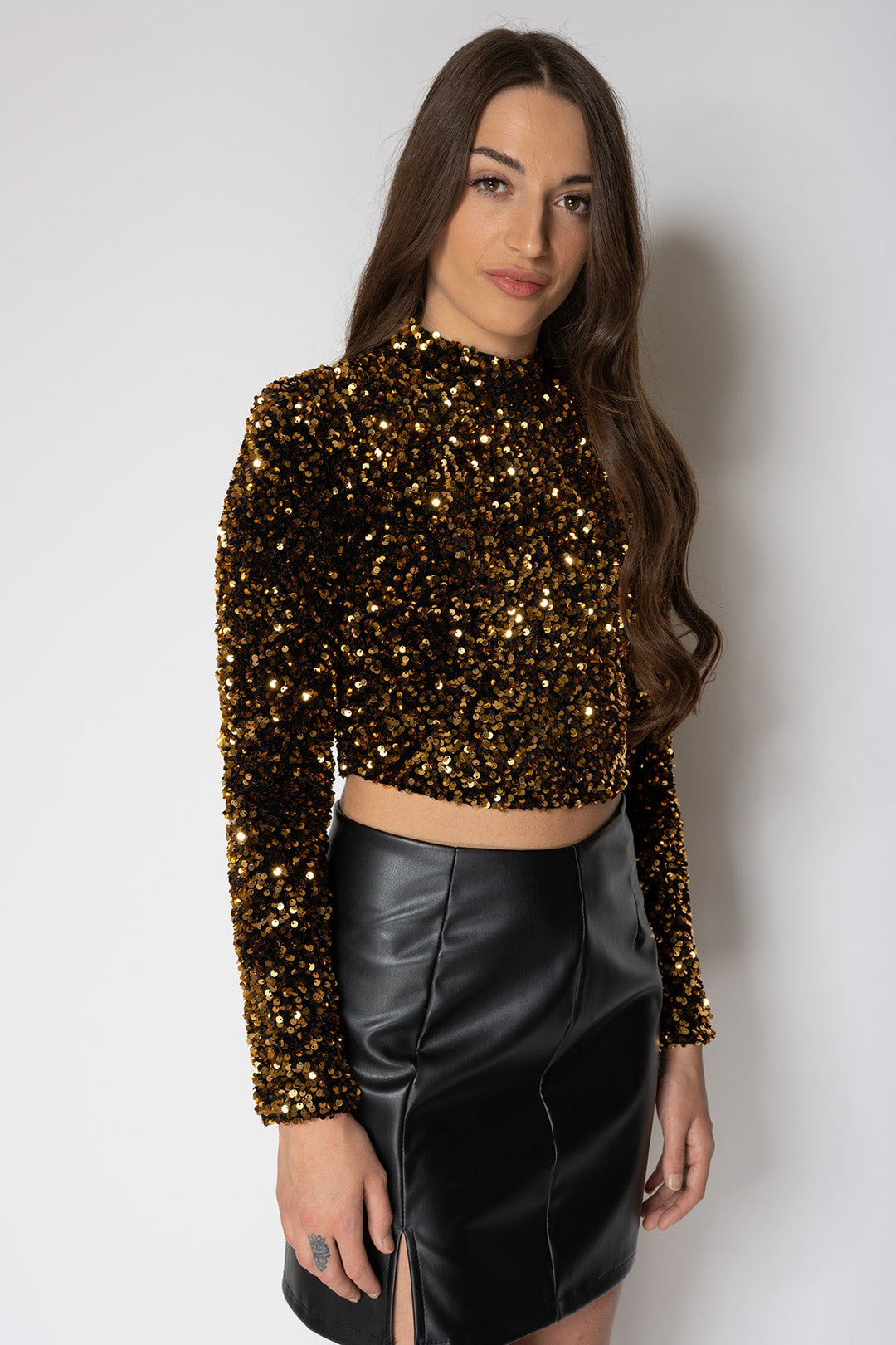 Naomi Pailletten Crop Top - Gold Top Routines Fashion