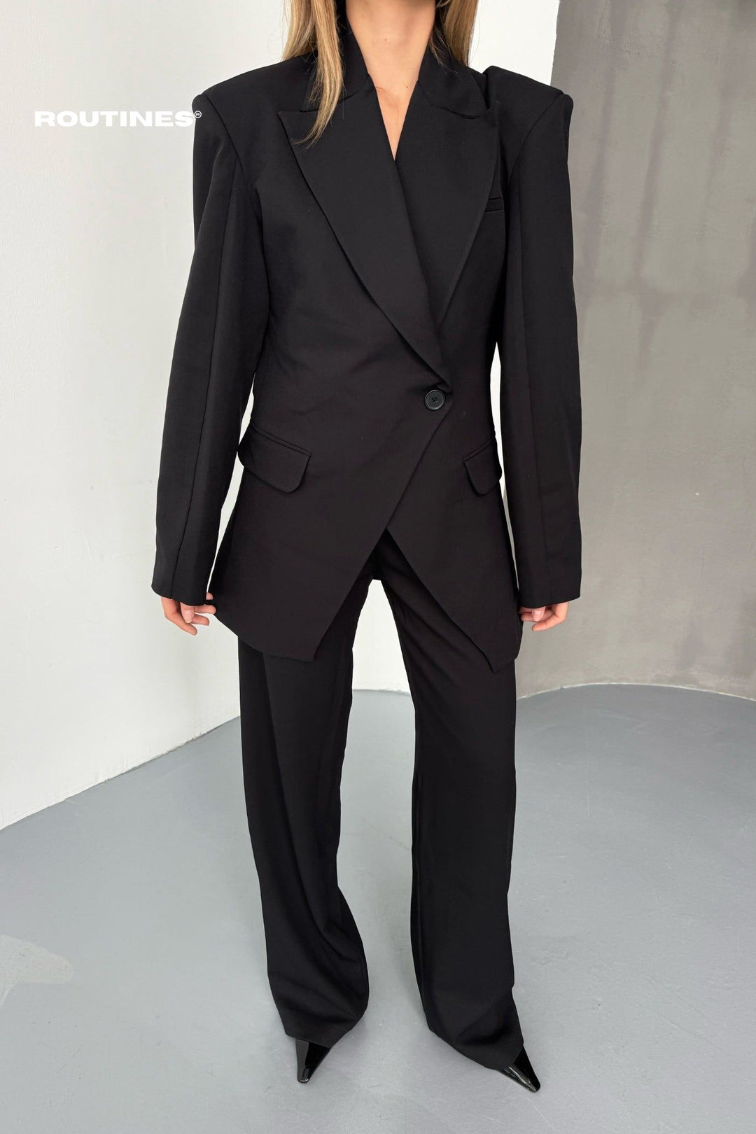 Routines Blazer Two Piece Stretch Set - Black 256S2147 Set Routines Fashion