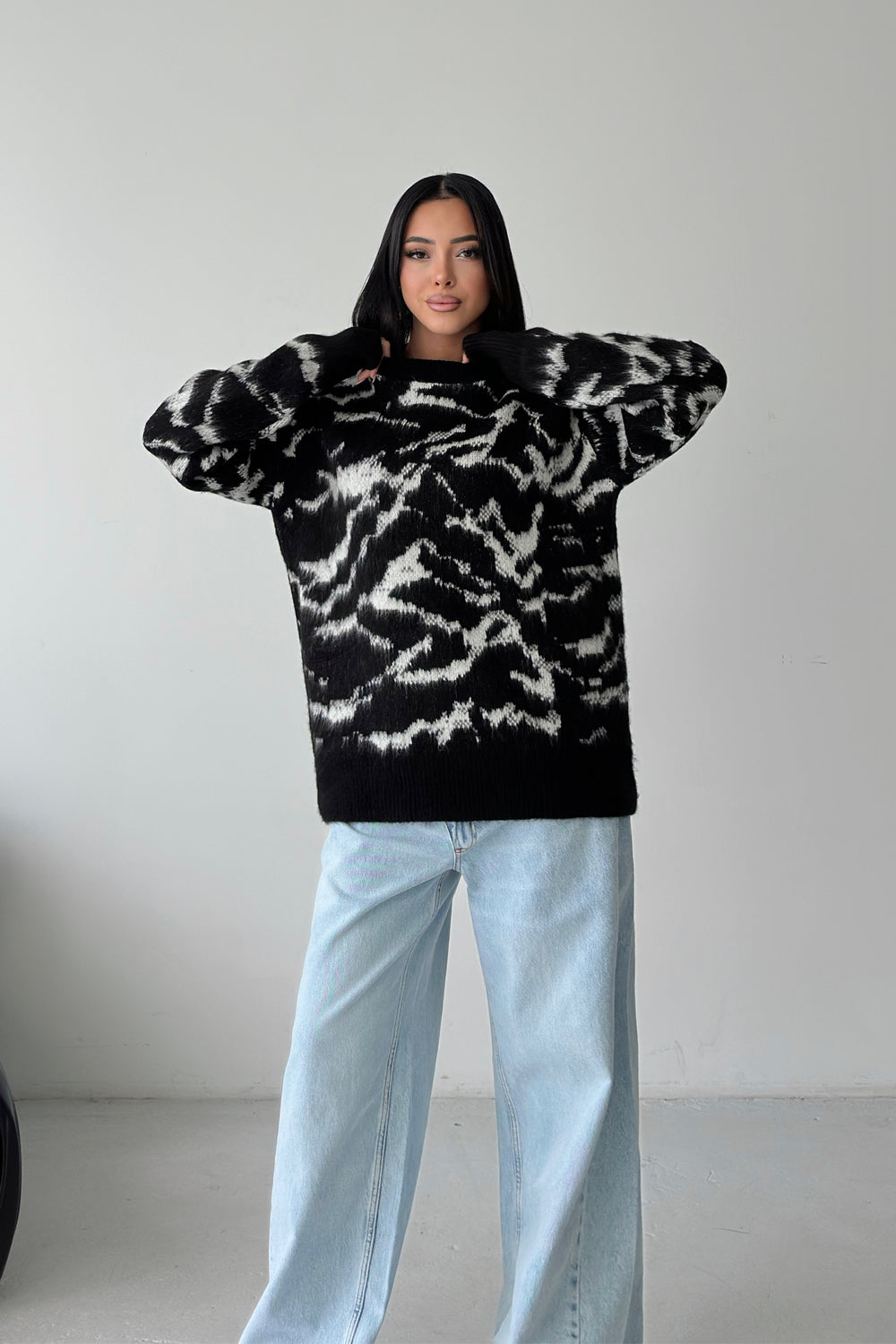 Routines Camouflage Oversized Knit - Black 0138 Knit Routines Fashion