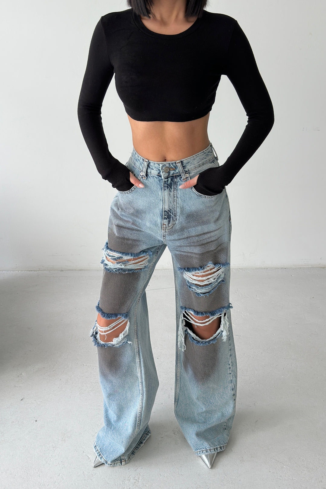 Routines Dirty Wash Ripped Jeans 1364-2