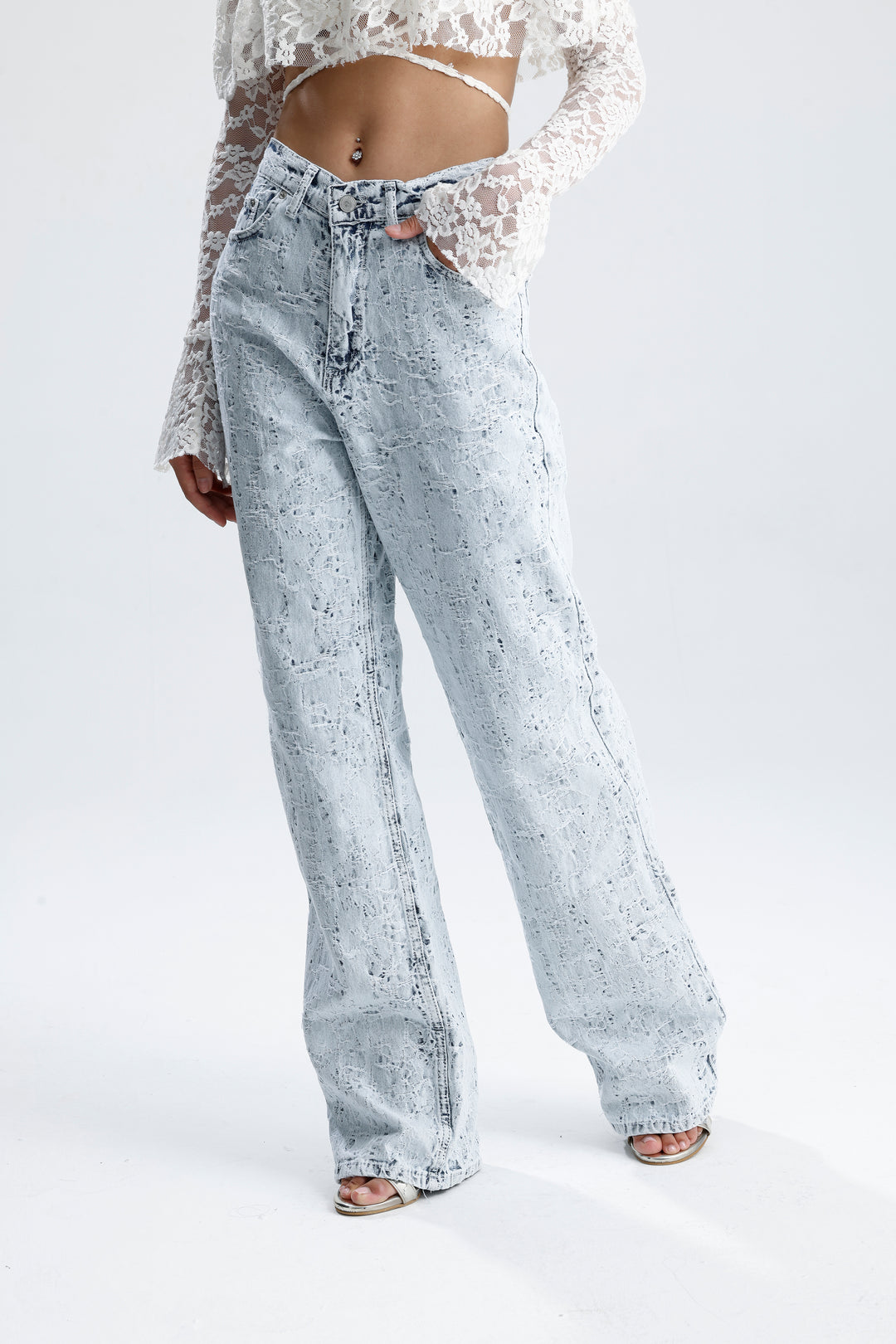 Routines Distressed Straight Leg Jeans 2574 Jeans Routines Fashion