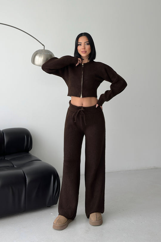 Routines Knitted Zipper Co-ord Set - Brown 3978
