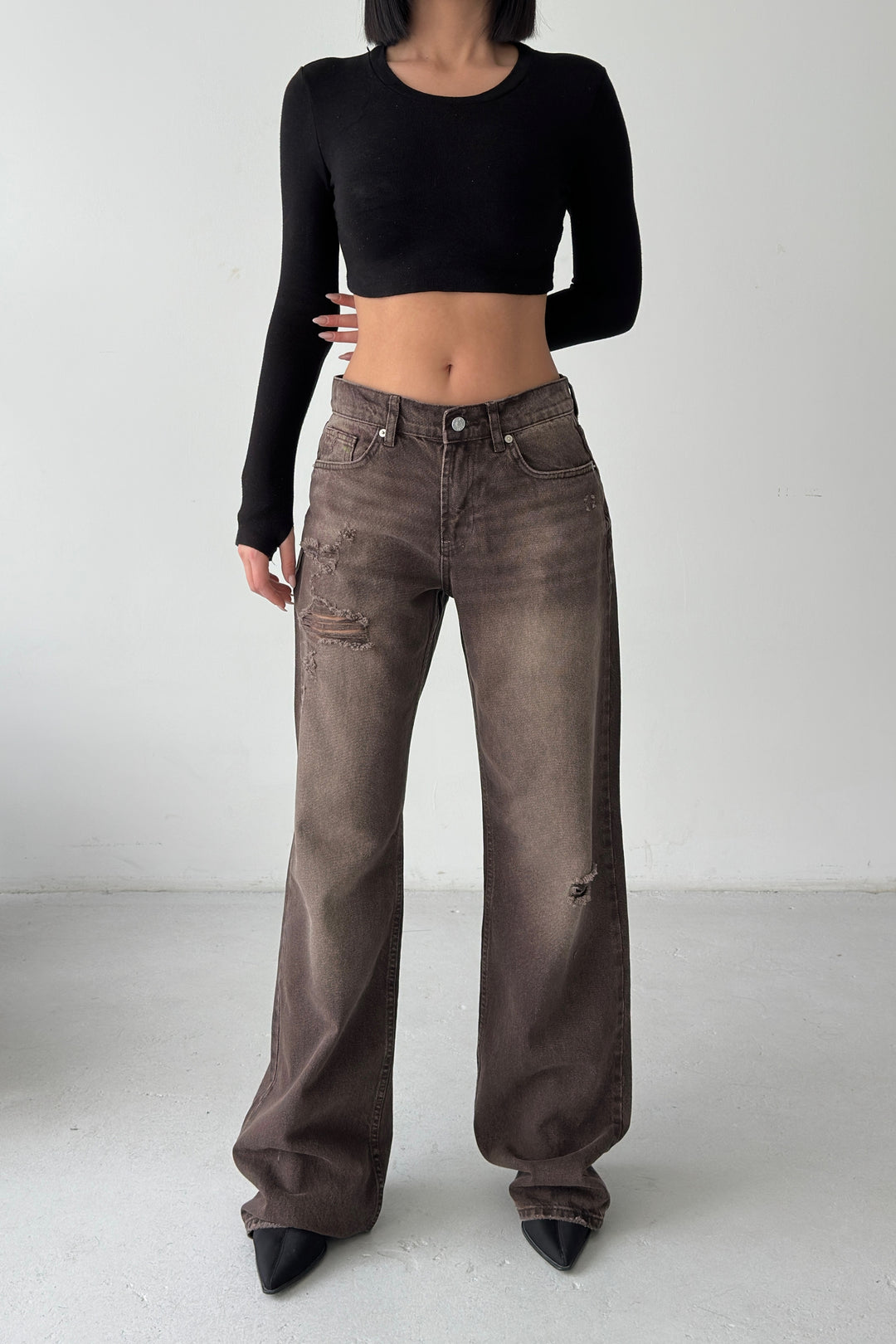 Routines Mid-waist Ripped Jeans - Brown 1479-2