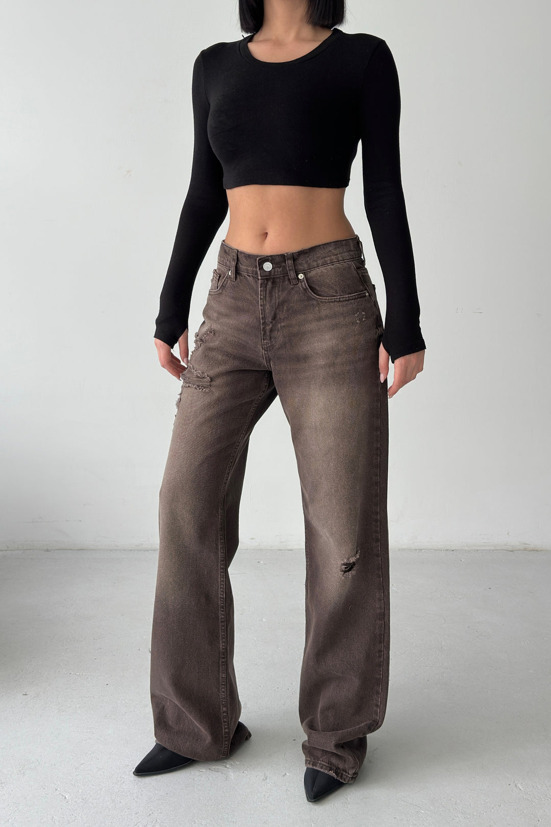 Routines Mid-waist Ripped Jeans - Brown 1479-2