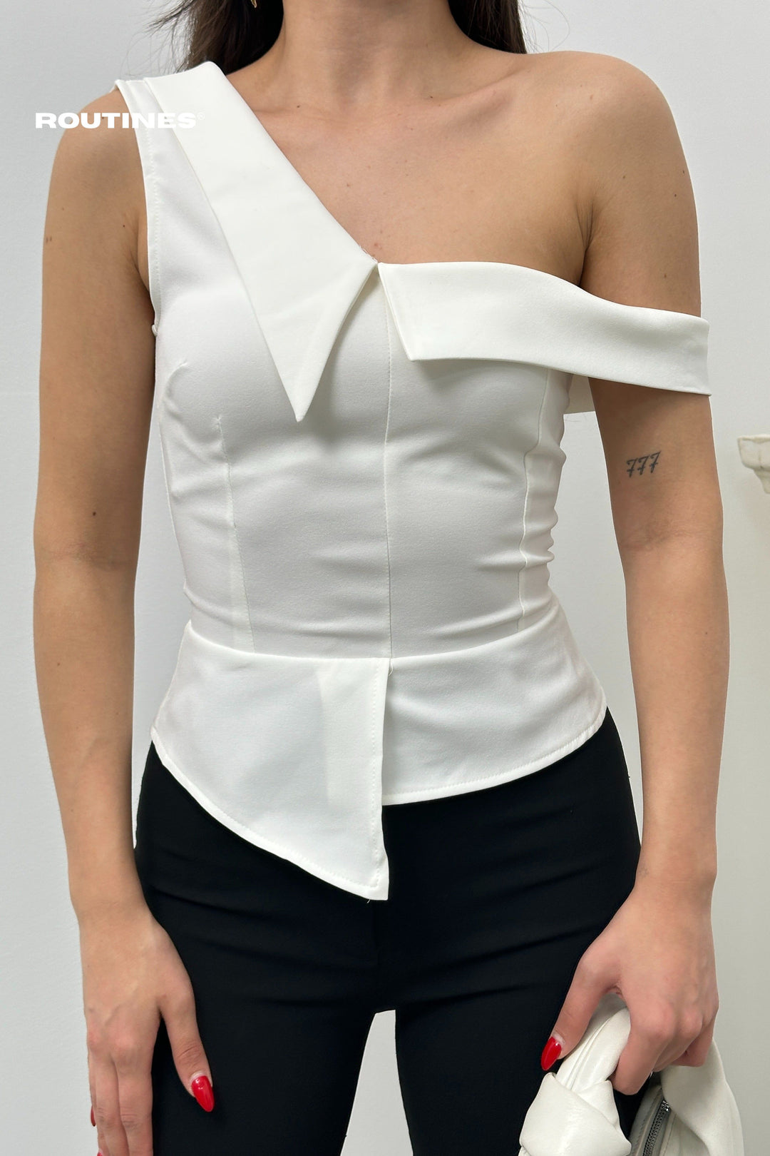 Routines Off Shoulder Top - White 4676 Top Routines Fashion