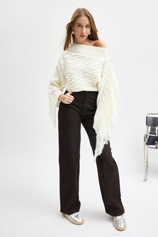 Routines Off shoulder Fringe Knit - Cream 1276