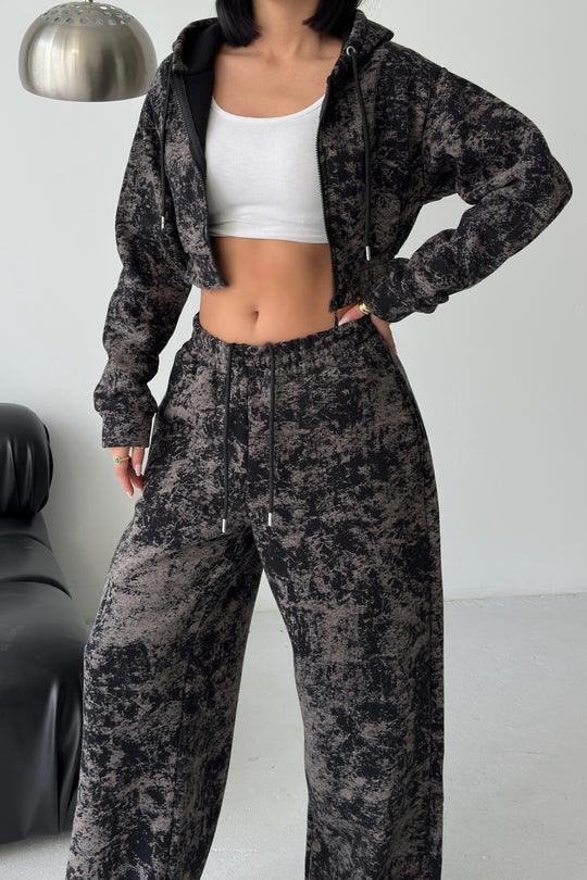 Routines Pattern Hooded Tracksuit - Black 3642