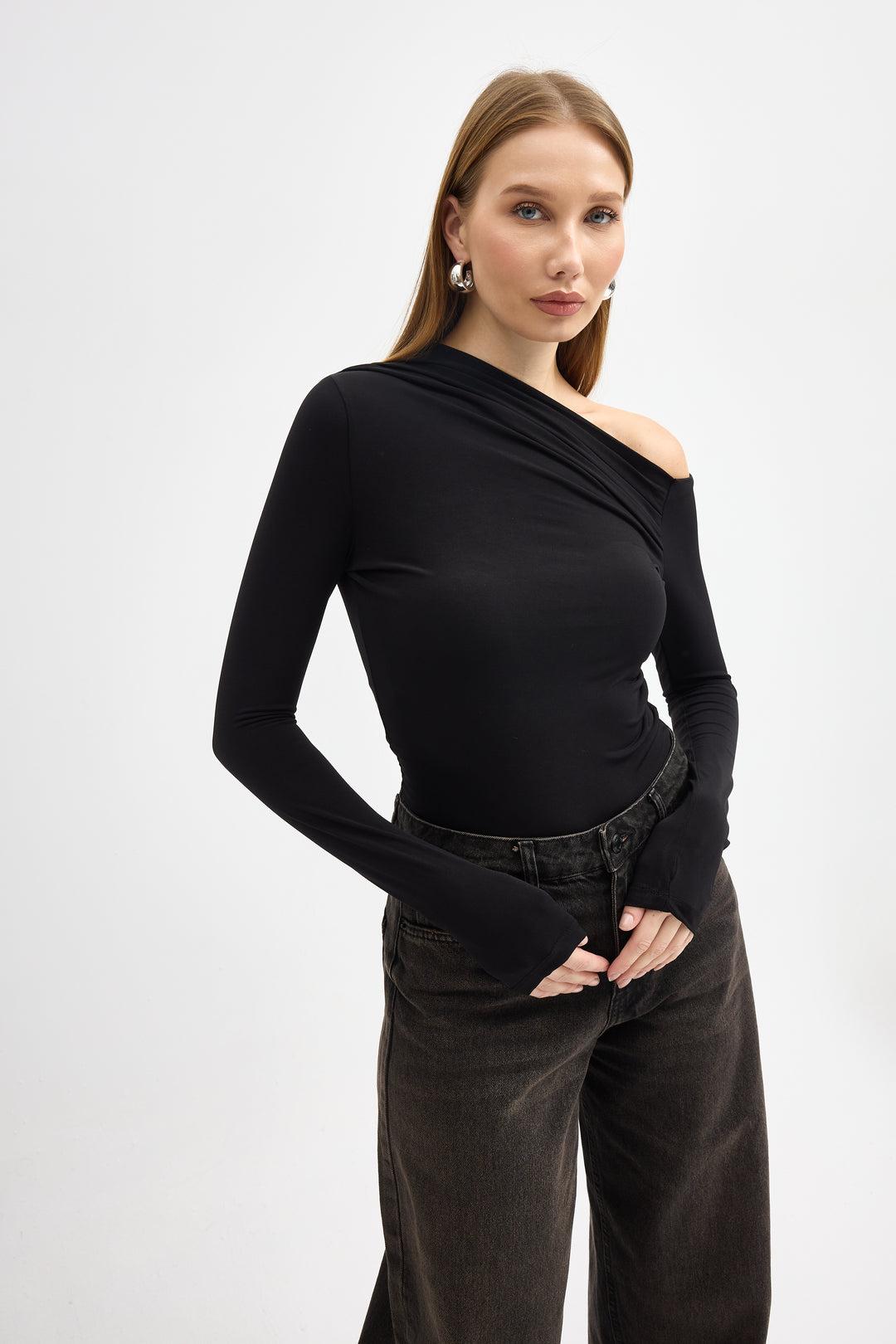 Routines Ruched Off shulder Top - Black 10060