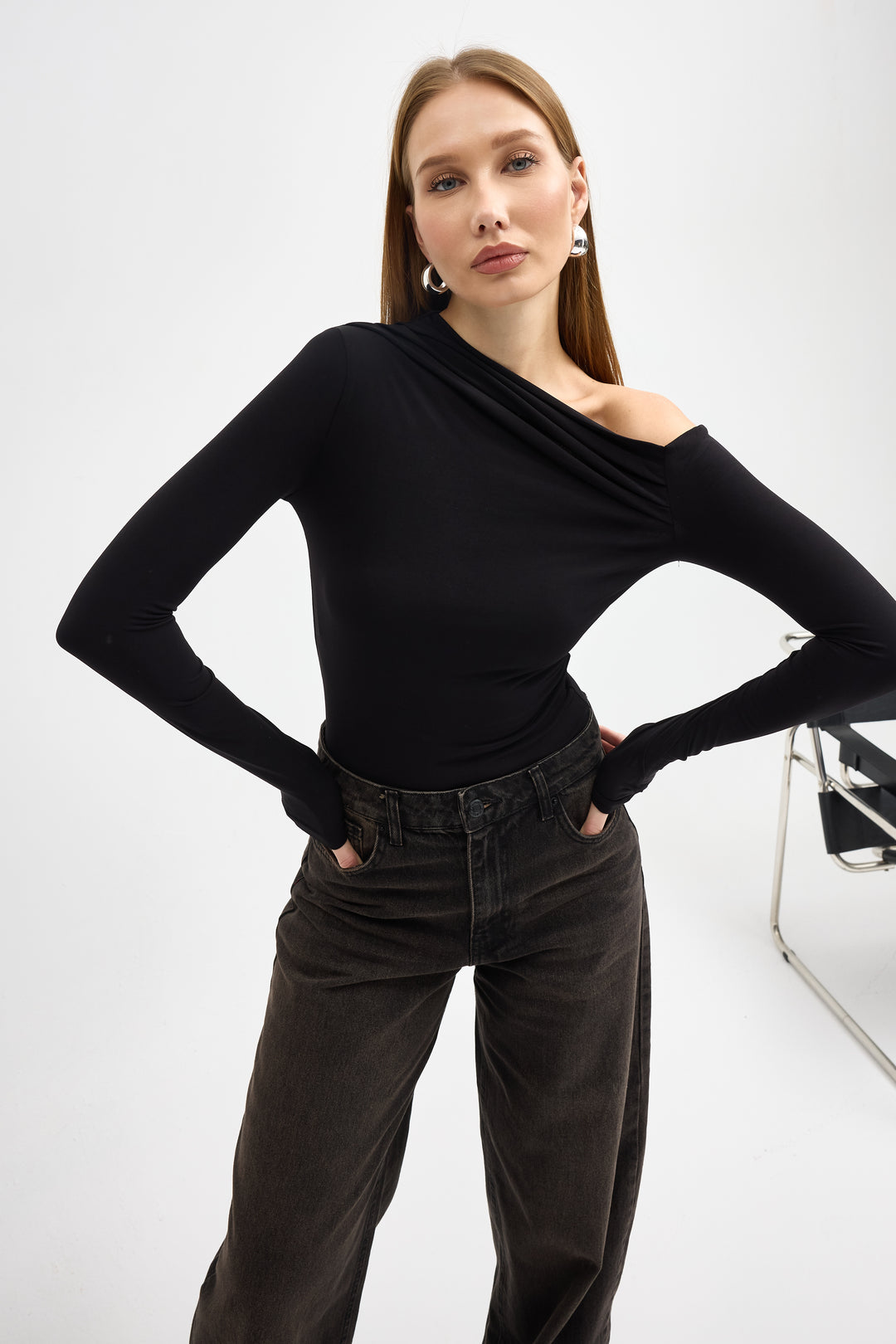 Routines Ruched Off shulder Top - Black 10060