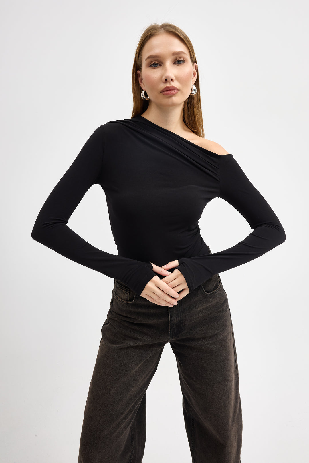 Routines Ruched Off shulder Top - Black 10060