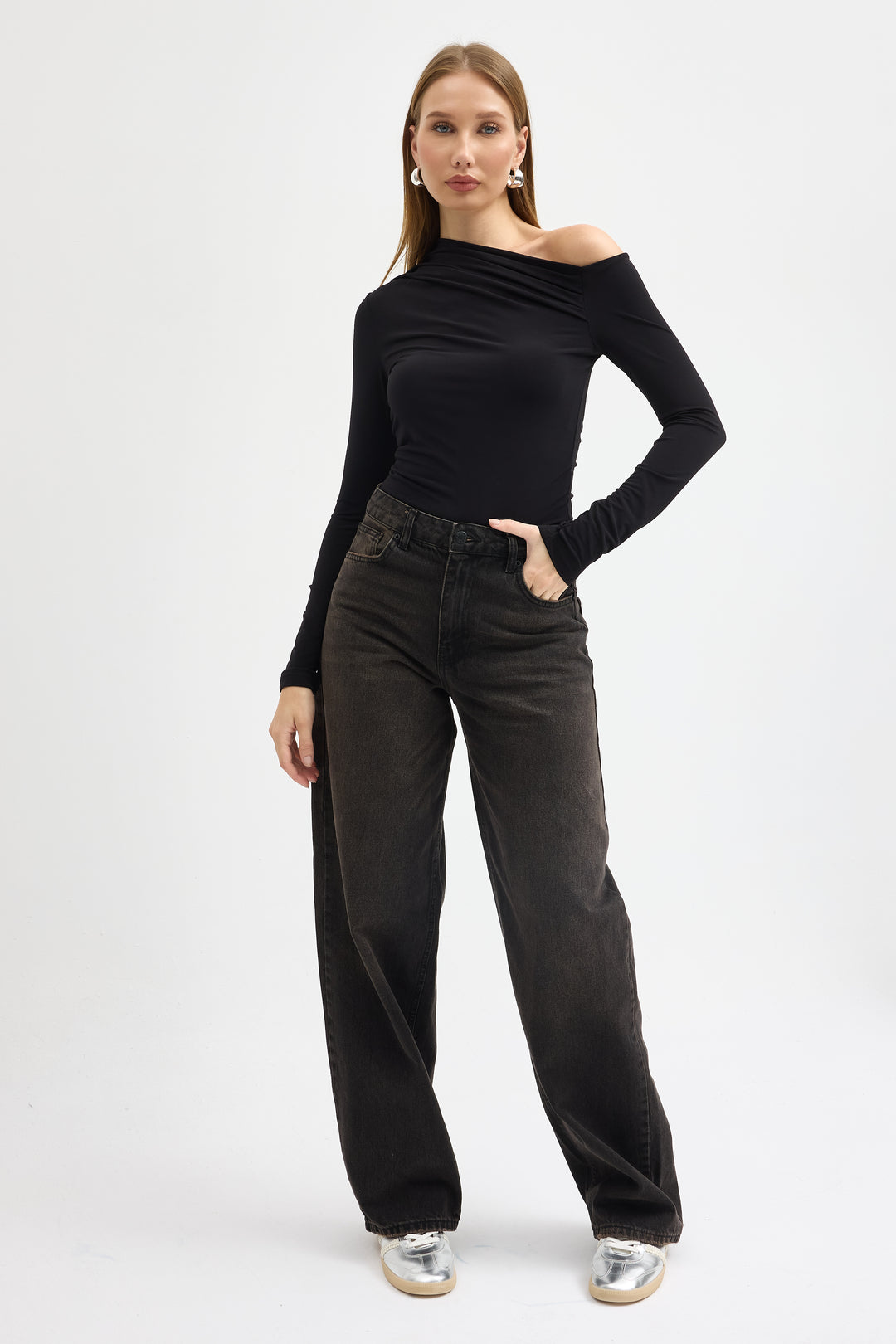 Routines Ruched Off shulder Top - Black 10060