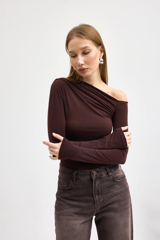 Routines Ruched Off shulder Top - Brown 10060