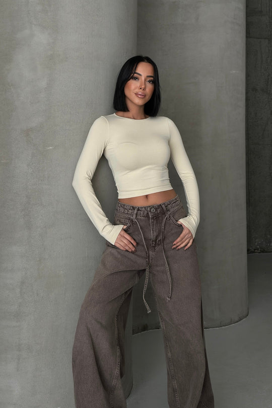 Routines Stretch Longsleeve Crop Top - Beige 391 Top Routines Fashion