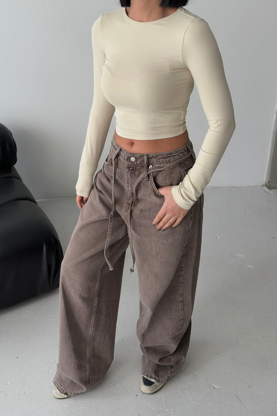 Routines Stretch Longsleeve Crop Top - Beige 391 Top Routines Fashion