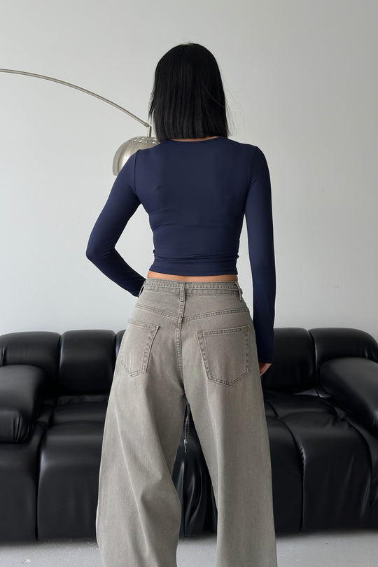 Routines Stretch Longsleeve Crop Top - Navy Blue 391 Top Routines Fashion