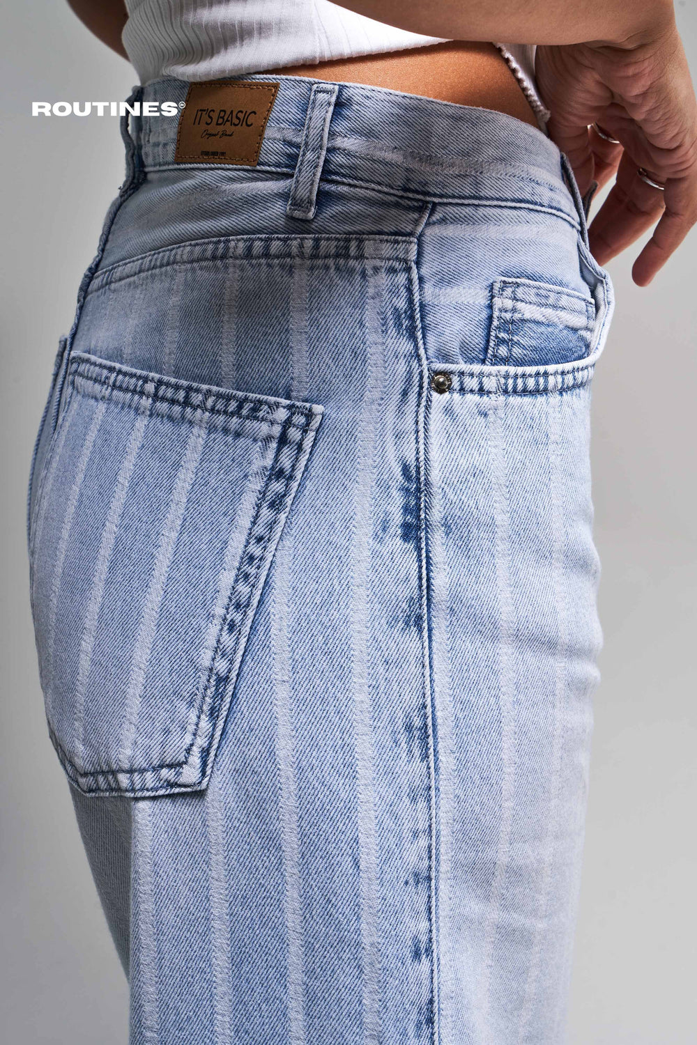 Routines Striped Straight Leg Jeans 3882 Jeans Routines Fashion
