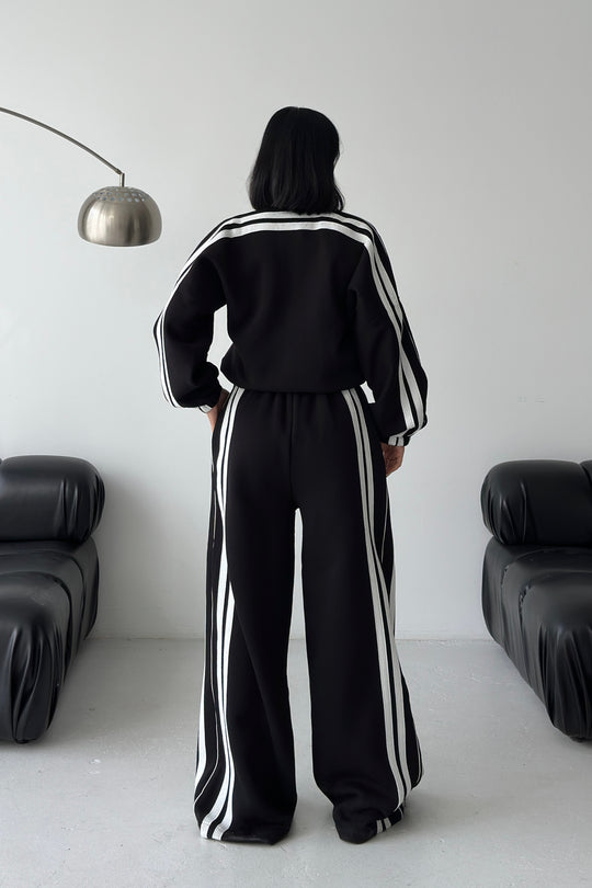 Routines Striped Zipper Tracksuit - Black 3999