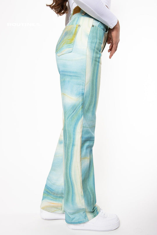 Stefany Tie Dye Straight Leg Jeans - Colors Jeans Routines Fashion   